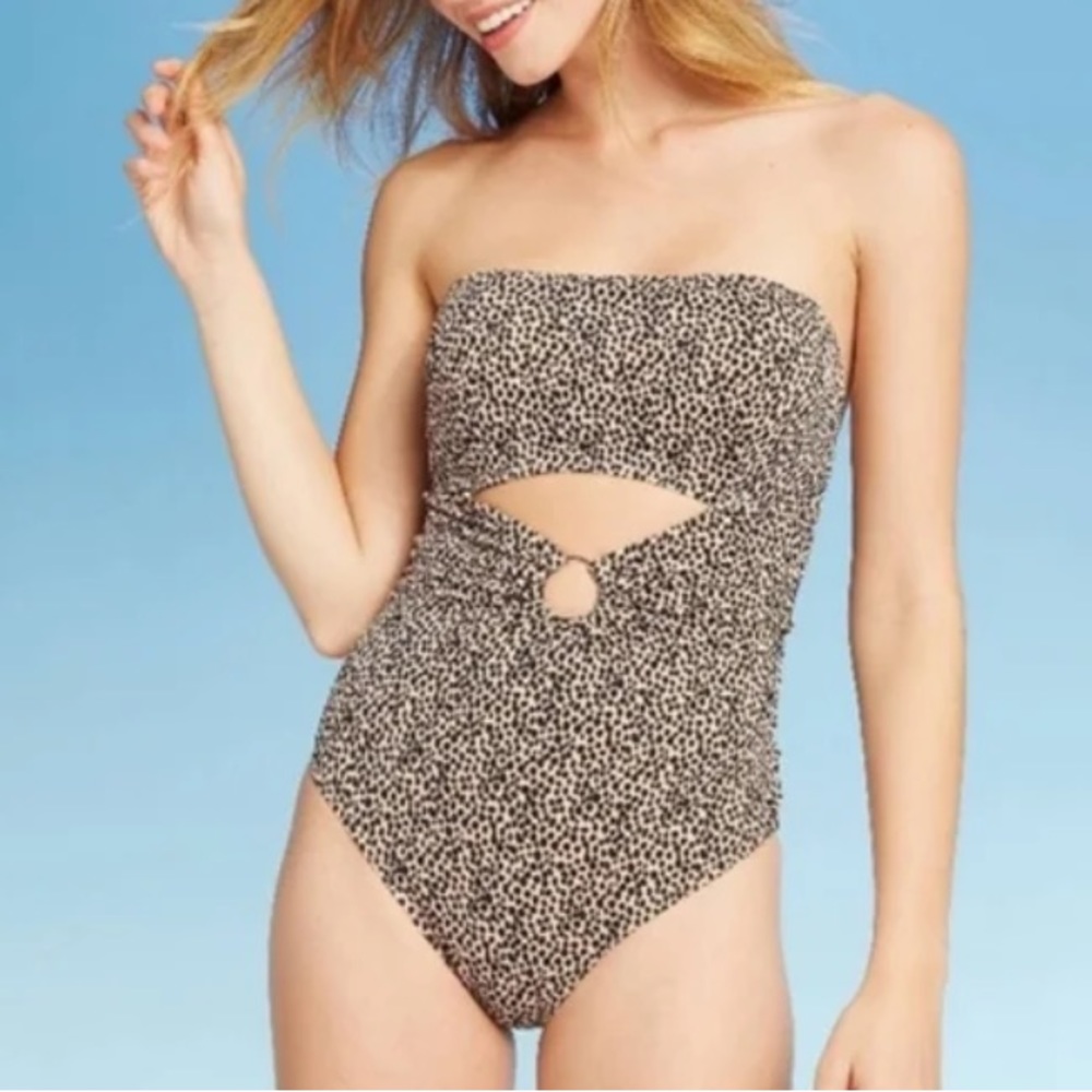 Shade & Shore Cheetah Animal Print Cut Out Ring One Piece Swimsuit 36DD/36E NEW